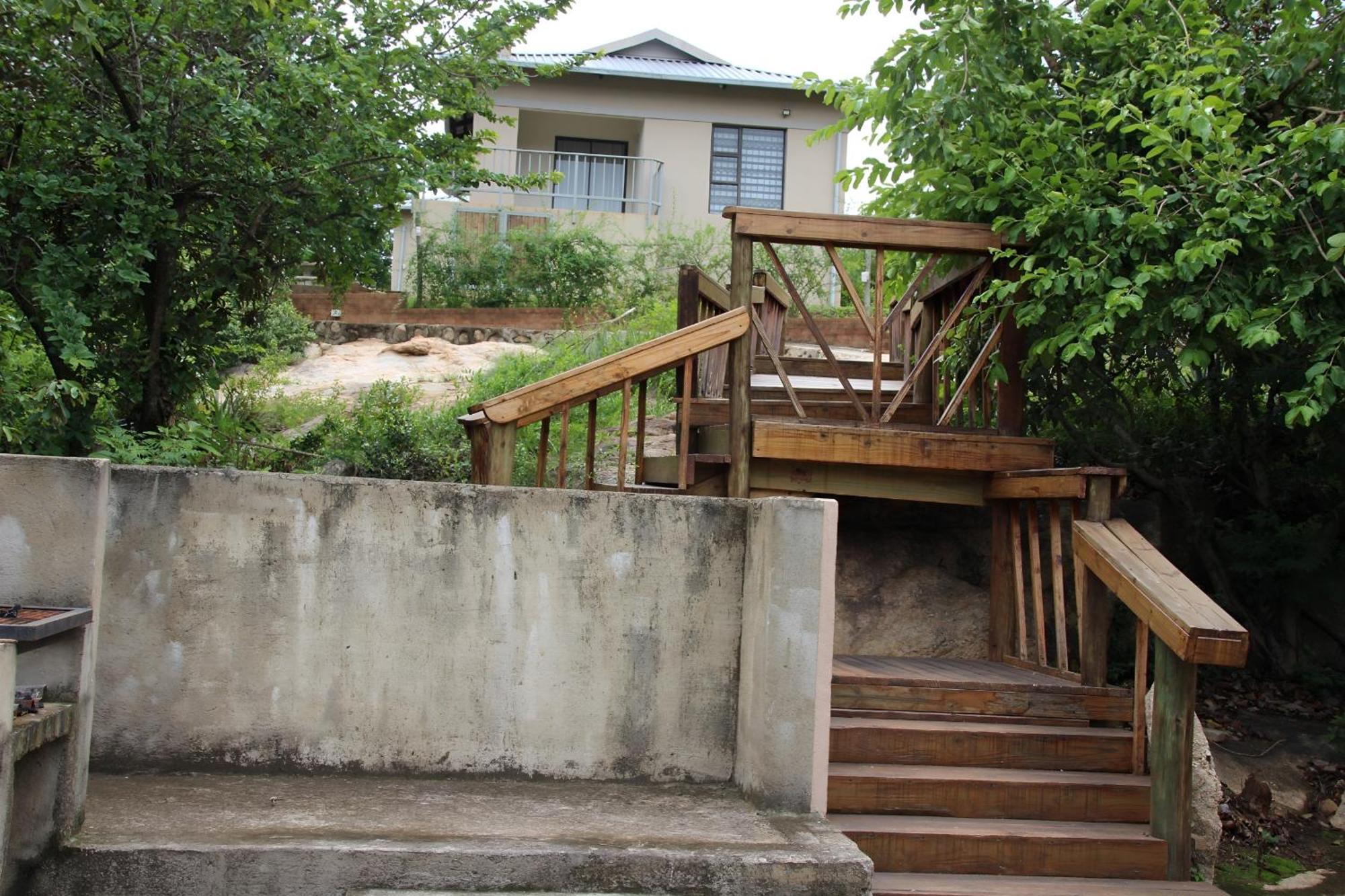 Emlanjeni Guest Lodge White River Exterior photo