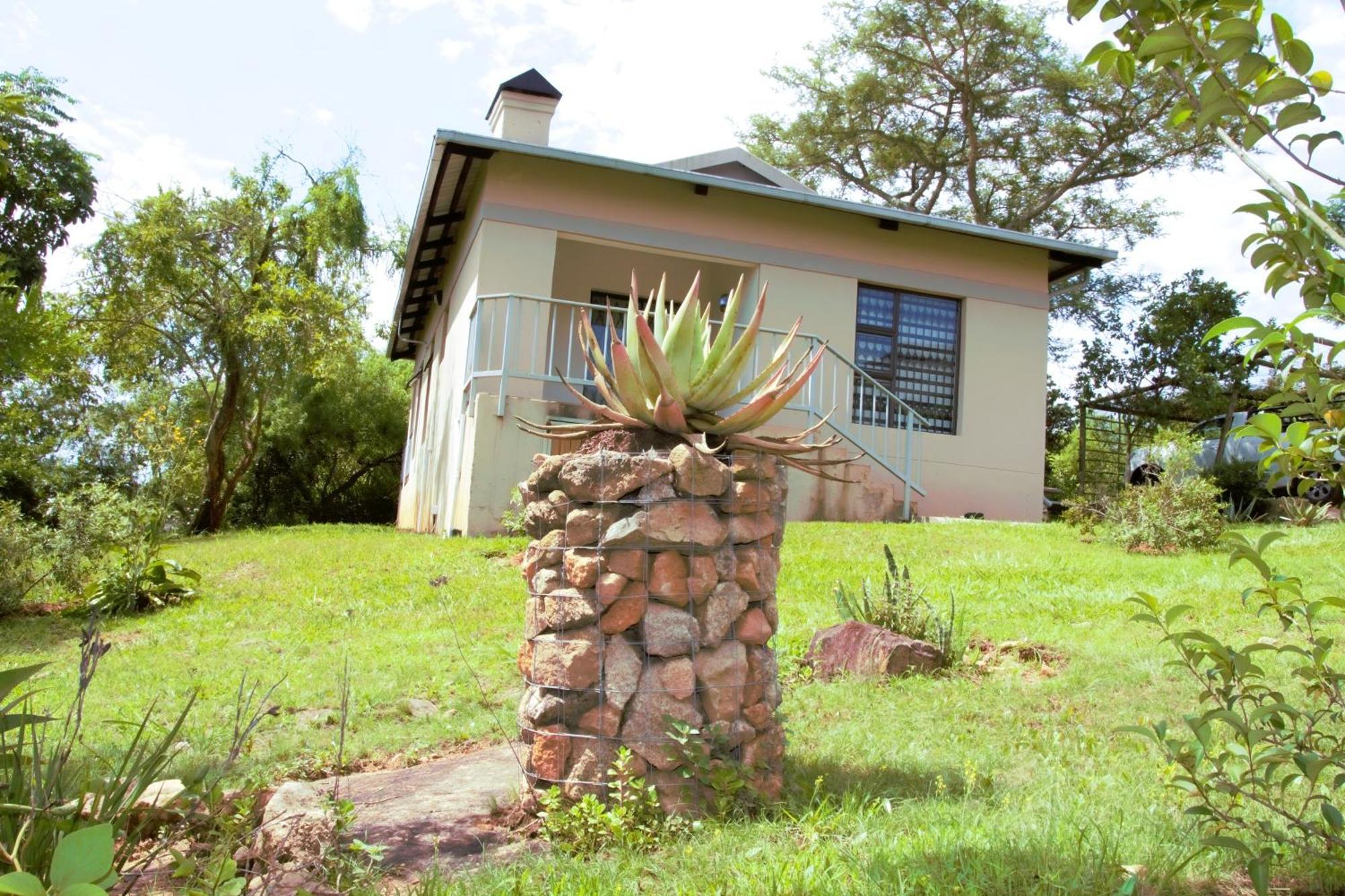 Emlanjeni Guest Lodge White River Exterior photo